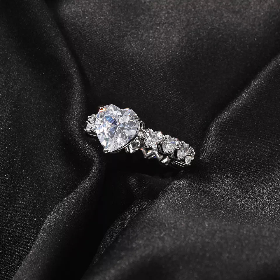 Danty Heart Ring