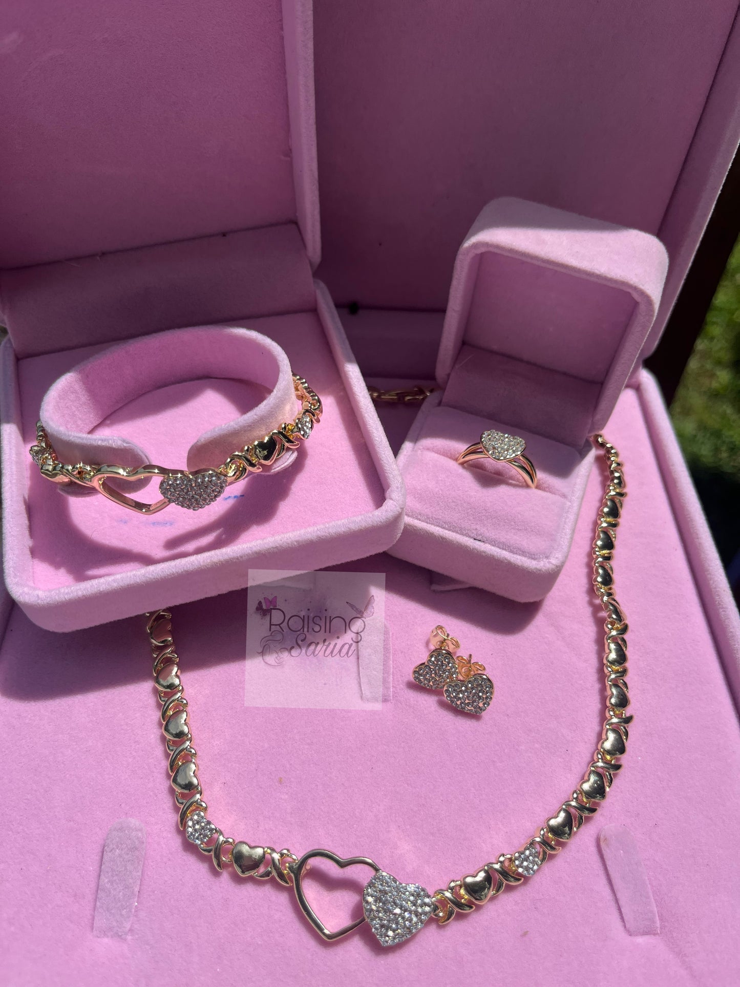 Open Face Heart Xo Set